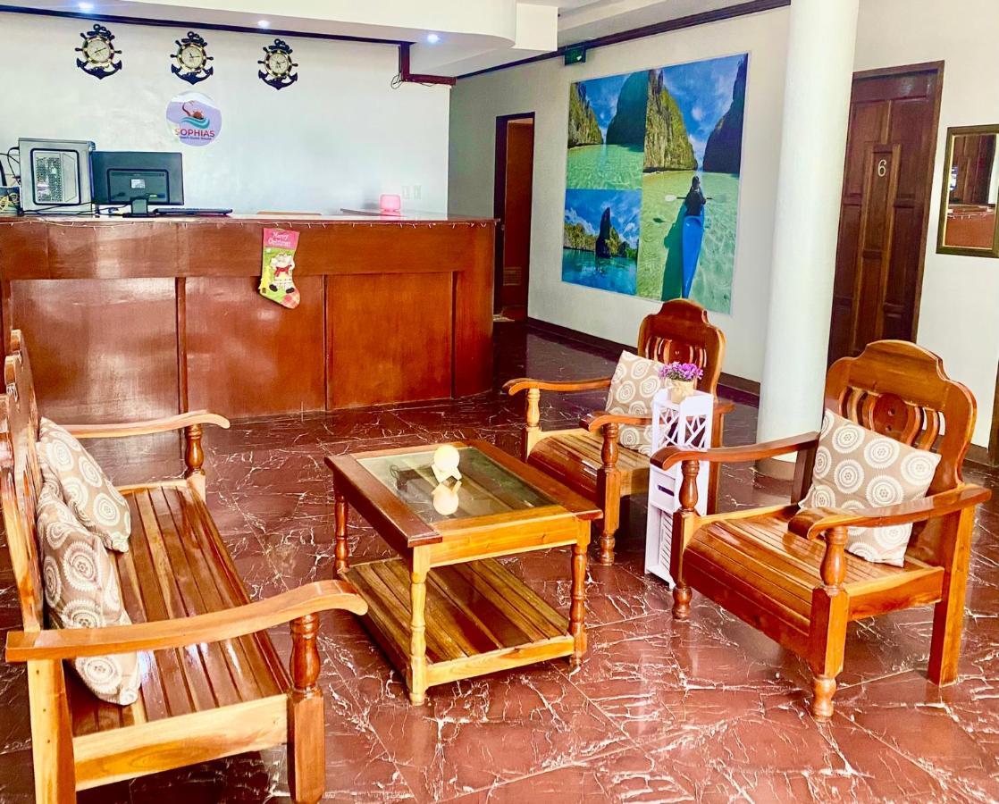 Sophias Beach Guest House Ель-Нідо Екстер'єр фото