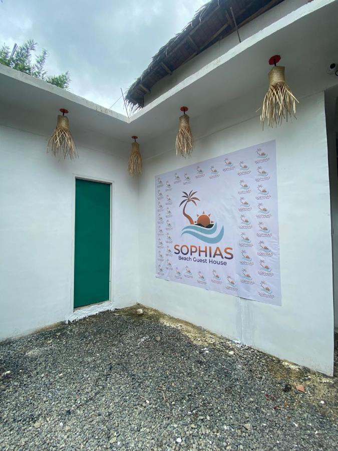 Sophias Beach Guest House Ель-Нідо Екстер'єр фото